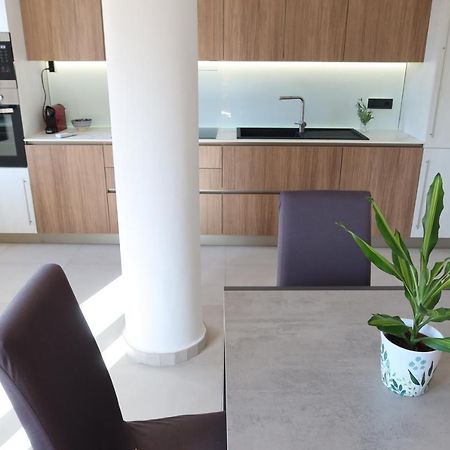 La Casa Di Loris Apartment Сарцана Екстериор снимка